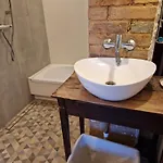 Hillside View House With Garden, Private Parking, Quiet Location - 12 Min To Old Town Anytime, Long Welcome Semesterbostad Vilnius