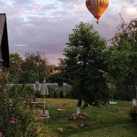 Будинок відпочинку Hillside View House With Garden, Private Parking, Quiet Location - 12 Min To Old Town Anytime, Long Welcome Вільнюс