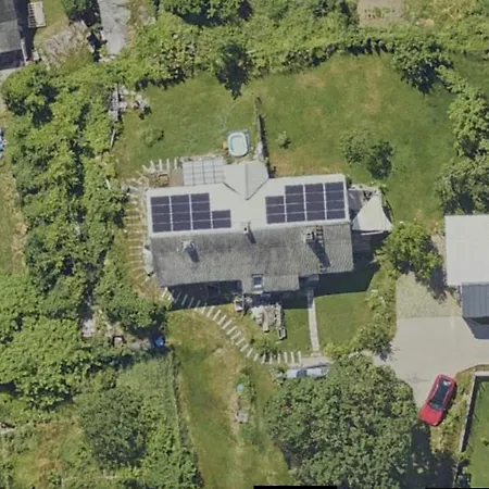 Semesterbostad Hillside View House With Garden, Private Parking, Quiet Location - 12 Min To Old Town Anytime, Long Welcome *