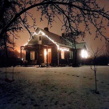 Feriehus Hillside View House With Garden, Private Parking, Quiet Location - 12 Min To Old Town Anytime, Long Welcome Vilnius