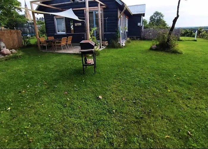 Hillside View House With Garden, Private Parking, Quiet Location - 12 Min To Old Town Anytime, Long Welcome Vilnius