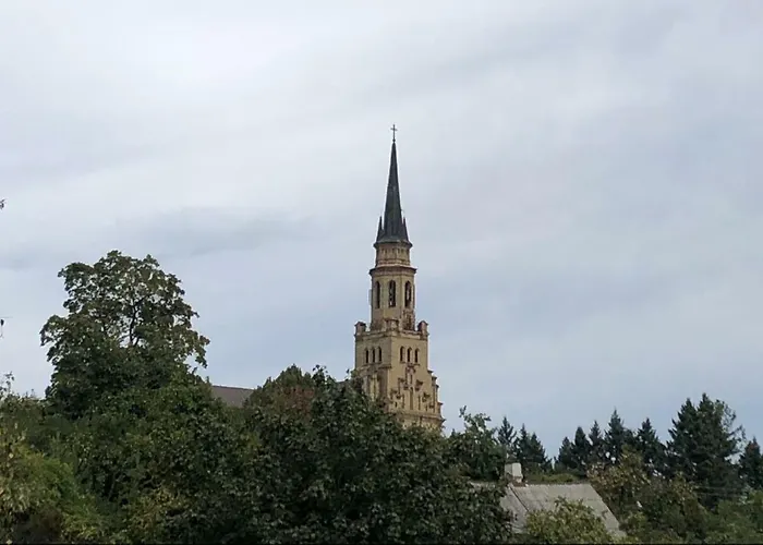 Semesterbostad Hillside View House With Garden, Private Parking, Quiet Location - 12 Min To Old Town Anytime, Long Welcome *